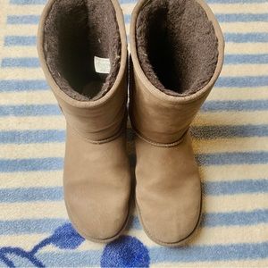 Ugg boots waterproof